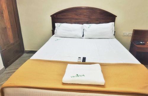 Kuzhithurai Hotel | Nirappil Tourist Home