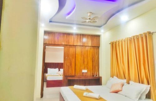 Kuzhithurai Hotel | Nirappil Tourist Home