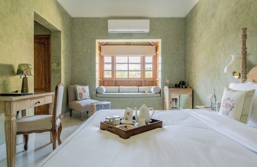 Adarsh Nagar Resort | Niravi Jaipur