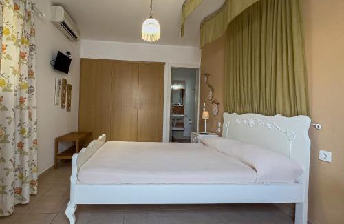 Pachena Apartment | Niriides Studios