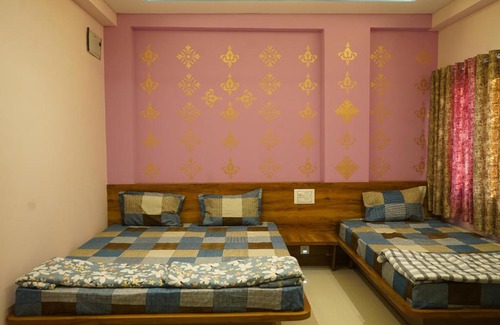 Rajpipla House | Nirmal home stay