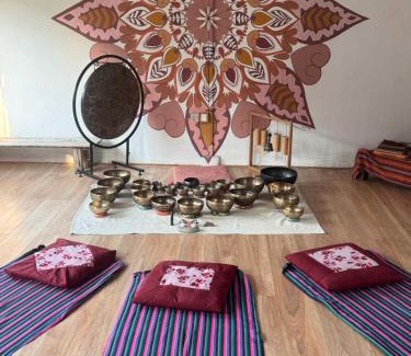Bhaktapur House | Niru Yoga Homestay sound healing & hiking retreat