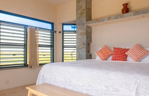 Rio Lagartos Villa | Nirvana Blue – Secluded Luxury Villa with Private Beach