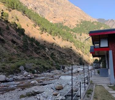 Banjar Other | Nirvana by The River, Tirthan Valley