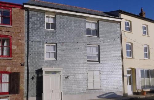 Kingsand House | Nirvana