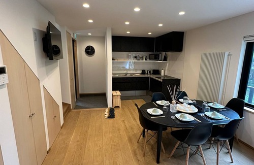 Niseko Condo | Niseko Town, Toyosato B near Hirafu, Niseko village and 30' Risutsu