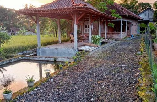 Pakem House | Niswa Guest House