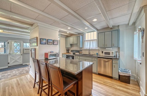 Salida House | Nita's Place- Live like a local! Close to town!