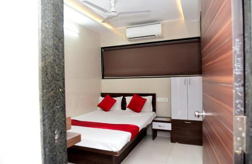Solapur Hotel | Nivant Lodge