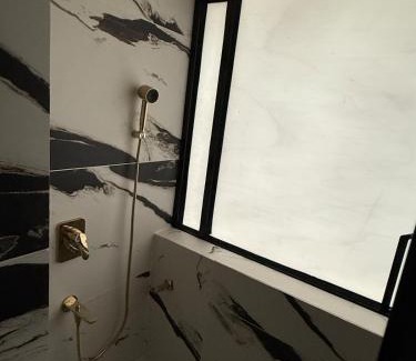 Meera Nagar Apartment | Nivara Luxury Jacuzzi Suite in Koregaon Park