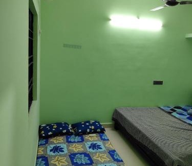 Tiruvannamalai Apartment | Nivas Hill View Homestay