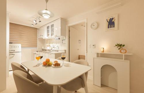 Cheongpa-dong Villa | Nldam Stay Seoul Station Walk 8min Near Namsan Tower, Easy to Hongdae, Myeongdong,DDP