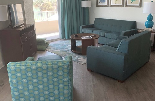 Ocean View Halifax Estates Condo | nLovely 2-bedroom condo in Daytona Beach Shores with AC, WiFi, fitness room