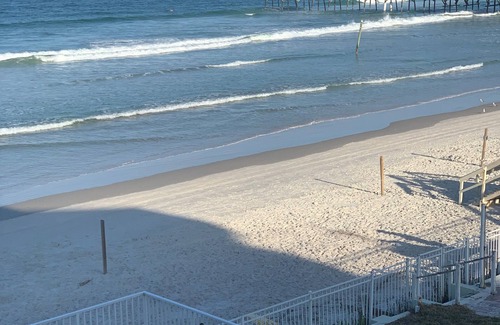 Ocean View Halifax Estates Condo | nLovely 2-bedroom condo in Daytona Beach Shores with AC, WiFi, fitness room