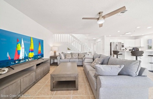Melbourne Beach House | nn Melbourne Beach in your spacious 5-bed retreat.
