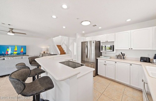 Melbourne Beach House | nn Melbourne Beach in your spacious 5-bed retreat.
