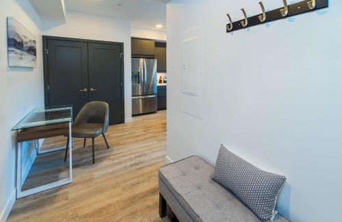 Whitehorse House | NN - The Current 2 - Downtown 1-Bed 1-Bath