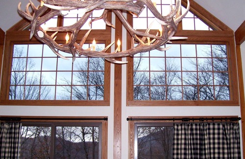Central Vermont- Killington House | nnSki-In/Ski-Out Killington Chalet - Hot Tub, Fireplace & Views
