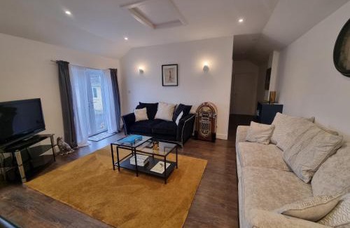 Bathford Apartment | No.1 Bloom Apartments, Bath