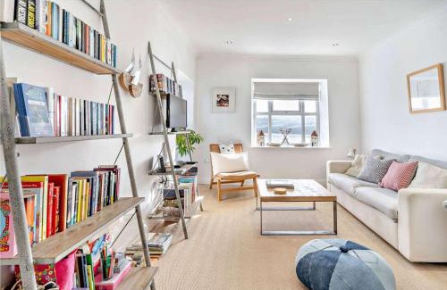 New Quay Apartment | No.1 Sail House