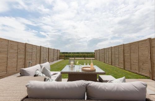 Titchwell Villa | No 1 The Hides Luxury House in North Norfolk