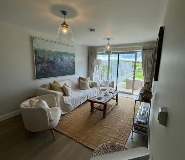 Titchwell Villa | No 1 The Hides Luxury House in North Norfolk