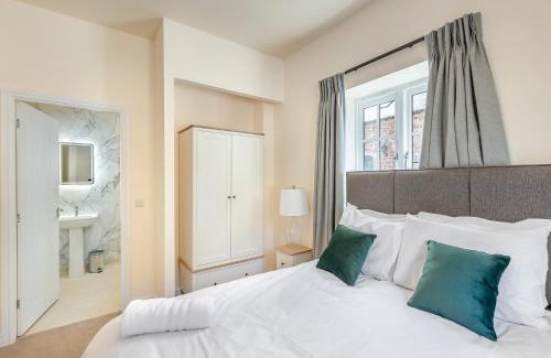 Felton House | No 10 - Aintree - Uk47940