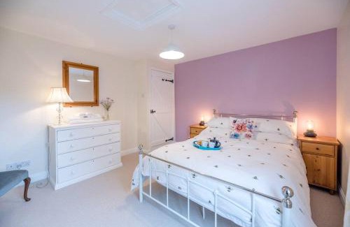 Framlingham House | No. 10, The Cottage