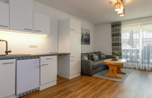 Wallgau Apartment | "No. 14" apartment, shower, WC, 1 bedroom - Wallgauer Hof, vacation apartments