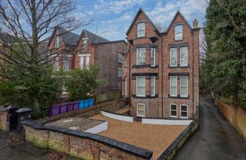Sefton Park Apartment | No 2 - LARGE 1 BED NEAR SEFTON PARK AND LARK LANE