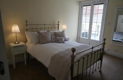Chester Apartment | No. 23 at The Moorings, Chester