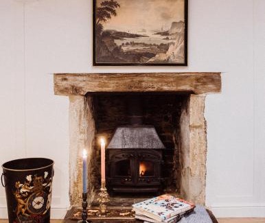 Beverston House | No 24 Beverston Castle