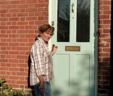 Bridport Apartment | No. 27's Self-Catering Flat for a Memorable Break.
