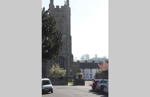 Glastonbury Apartment | No 28B St Benedict