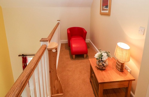Dungarvan Cottage | NO. 3 AN SEANACHAI, family friendly in Dungarvan, County Waterford
