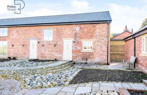 Lytham St. Anne's House | No 3 PolkaStays Ivy Farm Coach House Family Suite