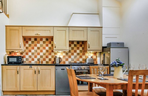 Capel Coch Cottage | NO 4 THE SHIPPON, pet friendly, with open fire in Llannerch-Y-Medd
