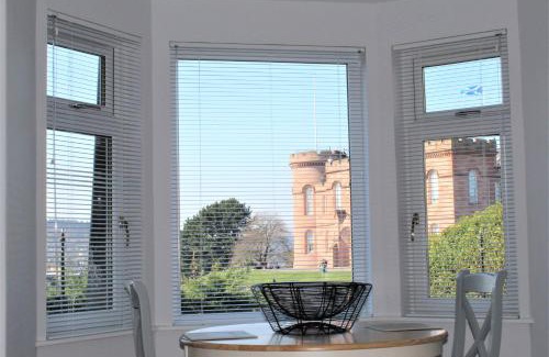 Inverness City Centre Apartment | No 48 Castle View