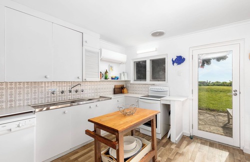 Waterhouse House | No 5 Blue Town Beach