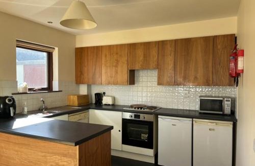 Lahinch House | No. 6 Corran Meabh