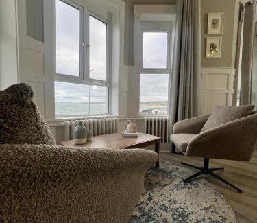 Portrush Apartment | No 6 Lansdowne