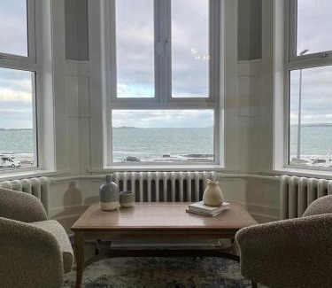 Portrush Apartment | No 6 Lansdowne