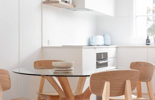 Shoal Bay Apartment | No 6 ShoalHaven - family apartment in Shoal Bay