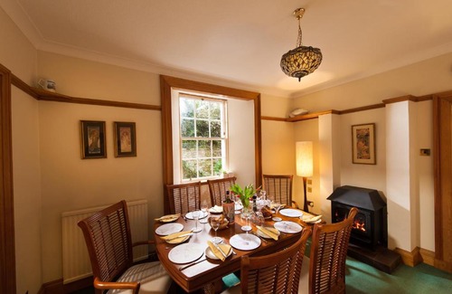 Ayr House | No 7 Barns Terrace