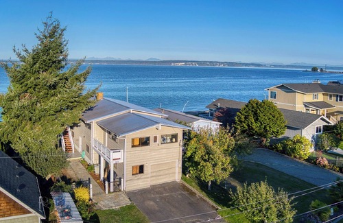 Hansville House | No Bank Waterfront Home - Epic Views and Sandy Beach Await you