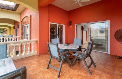 Antoneys Cay Condo | NO RESORT FEE AT CHECKOUT Located In Building Seven