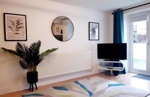 Gallt Y Foel Apartment | No's 2 and 5 Llewelyn Apartments