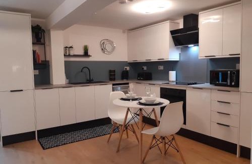 Gallt Y Foel Apartment | No's 2 and 5 Llewelyn Apartments