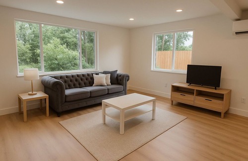 SeaTac Apartment | No Stairs 4-bedroom apartment with AC, WiFi in SeaTac