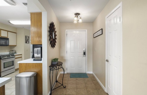 Branson Condo | No Stairs! Indoor Pool! Amazing Location!